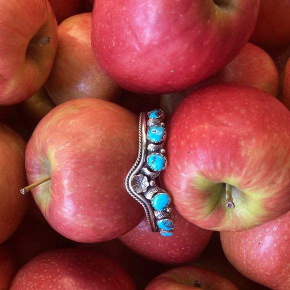 Beautiful Navajo Native American Sterling Silver Signed Six Stone Turquoise Cuff - Picture 12 of 12